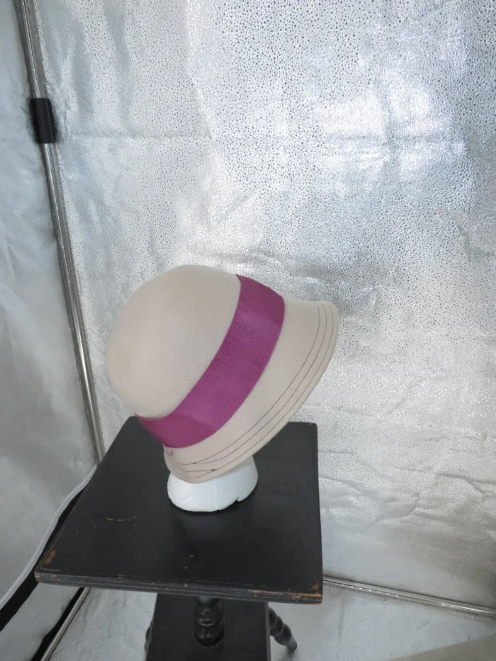 ALBERTUS SWANEPOEL TARGET Wool Cloche Hat Beige Purple Ribbon Size OSFM Womens